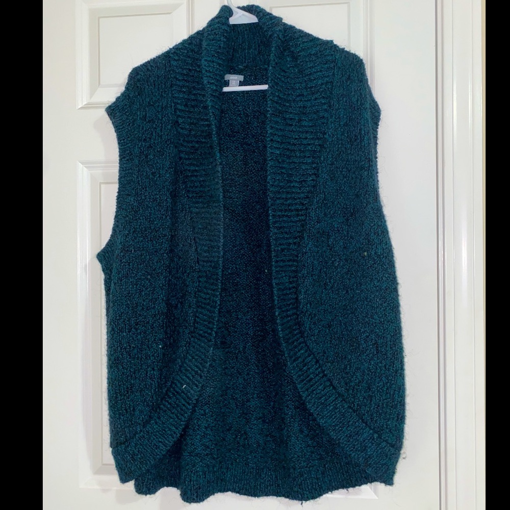 AMERICAN EAGLE KNIT SWEATER VEST